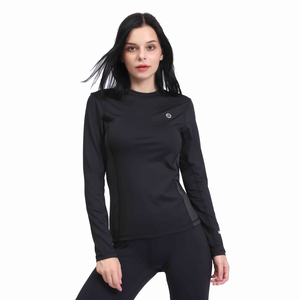 Top a manica lunghe a compressione del collo nera Baselayer per donne